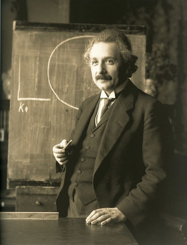 알베르트 아인슈타인(1879~1955)