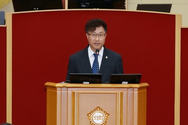 민주당 김주삼 의원